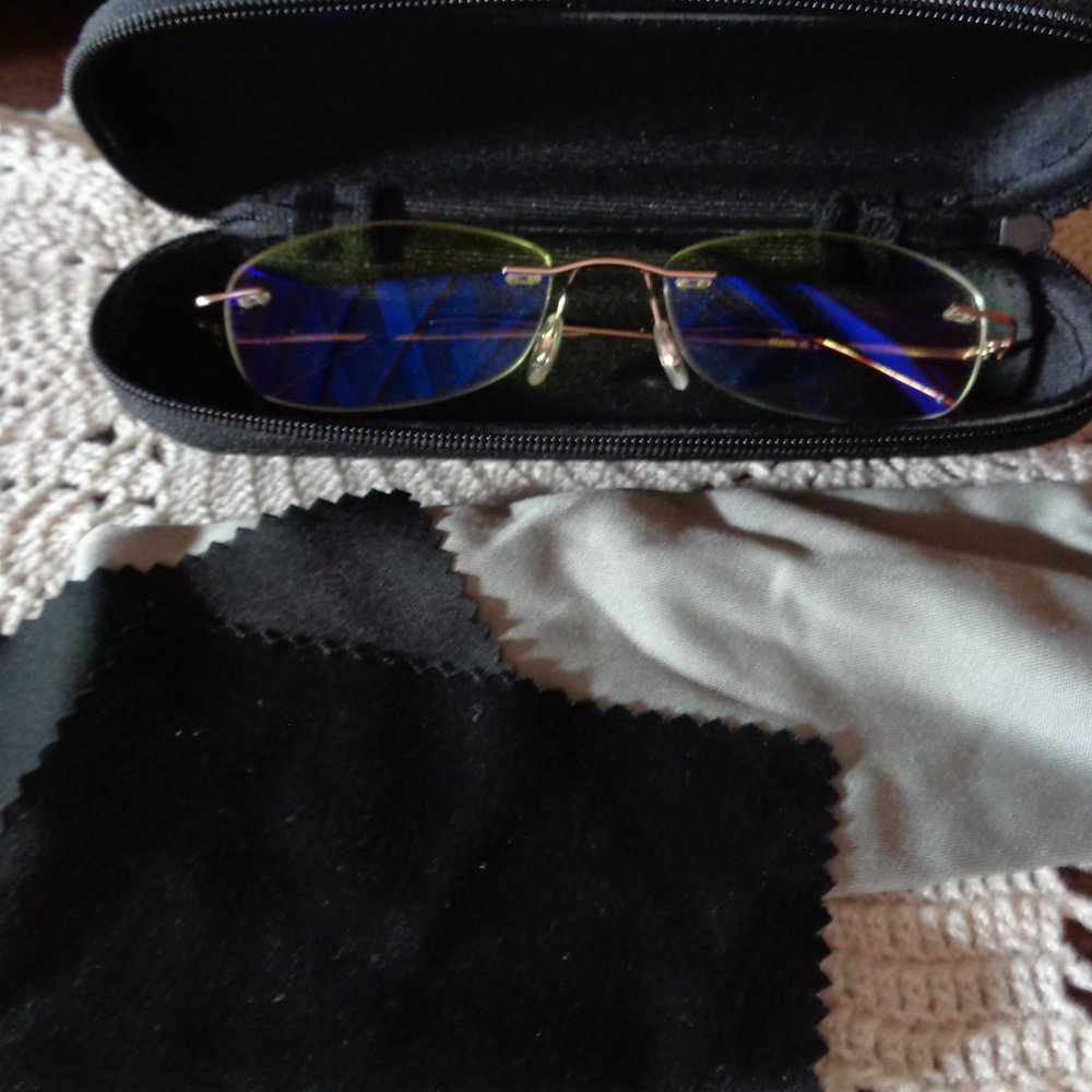 CessBlue Rimless Blue Light Blocking Reading Glasses +0.50 Rose Gold Frames